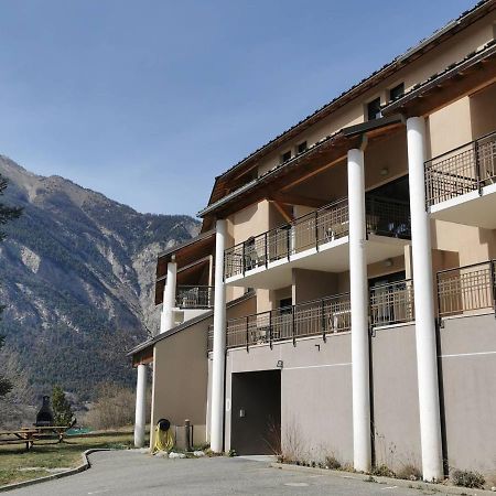 Studio 4 Personnes Avec Piscine Et Sauna - Residence Chateau Des Magnans - Jausiers - Fr-1-165B-45 Luaran gambar